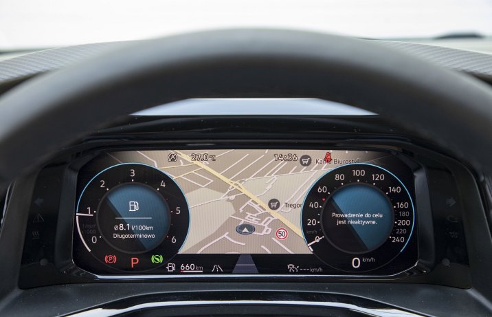 Volkswagen Multivan 2.0 TDI (2025) – test – cyfrowe wskaźniki