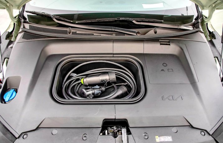 Kia EV3 81,4 kWh GT Line – fotele, bagażnik, frunk