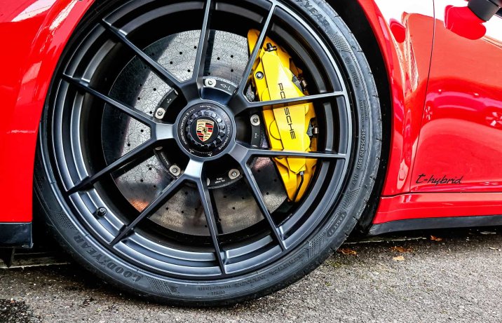 Porsche 911 Carrera 4 GTS – felga ihamulce