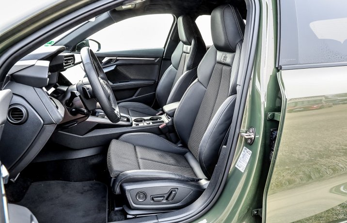 Audi A3 35 TFSI S tronic (2025) - test / porównanie - fotele / siedzenia przód