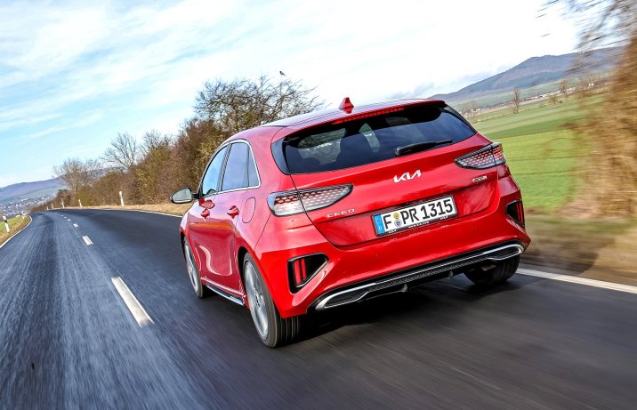 Kia Ceed 1.5 T-GDI DCT (2025) – test / porównanie - tył