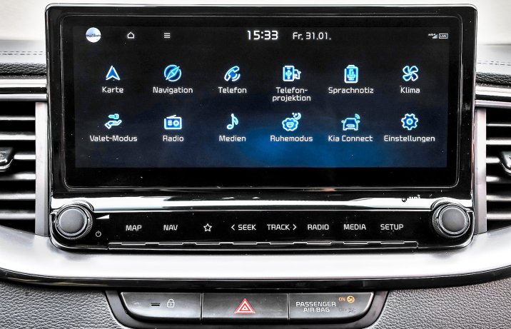 Kia Ceed 1.5 T-GDI DCT (2025) – test / porównanie - menu systemu multimedialnego