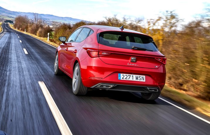 Seat Leon 1.5 eTSI DSG (2025) – test / porównanie – tył