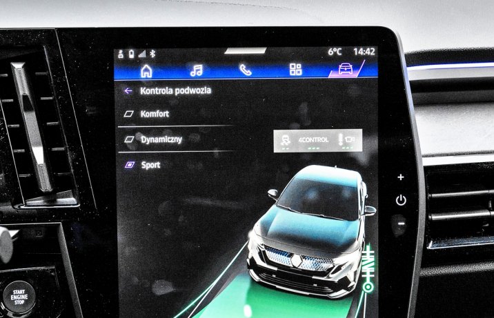 Renault Rafale E-Tech 4x4 300 atelier Alpine – ekran