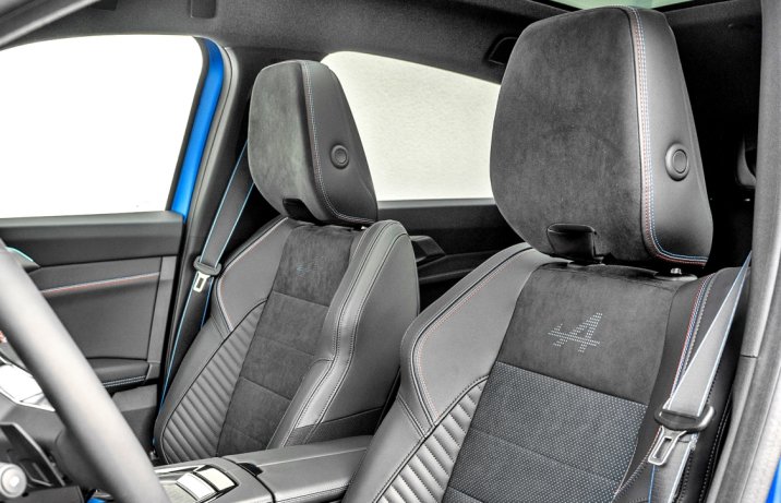 Renault Rafale E-Tech 4x4 300 atelier Alpine – siedzenia