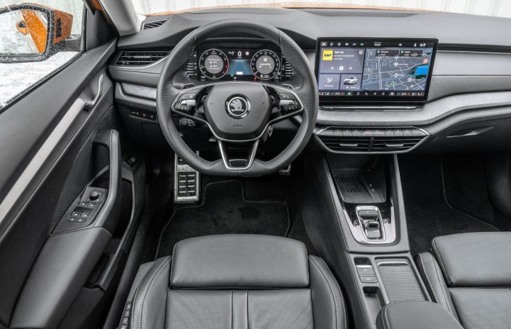 Skoda Octavia Combi - kokpit