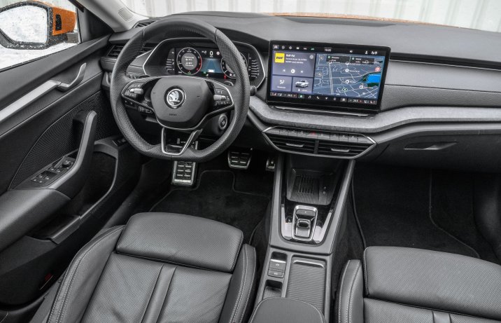 Skoda Octavia Combi - kokpit