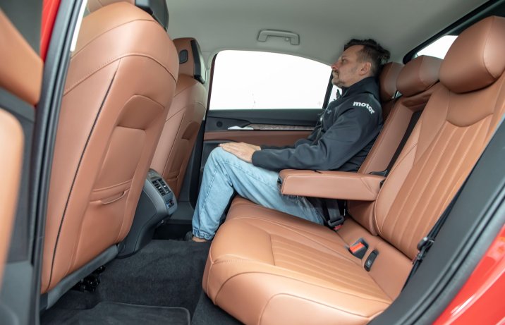 Skoda Superb - kanapa