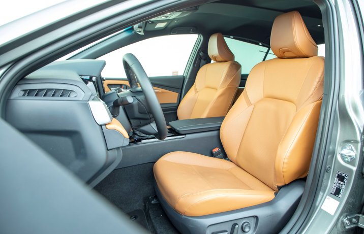 Toyota Camry - fotele