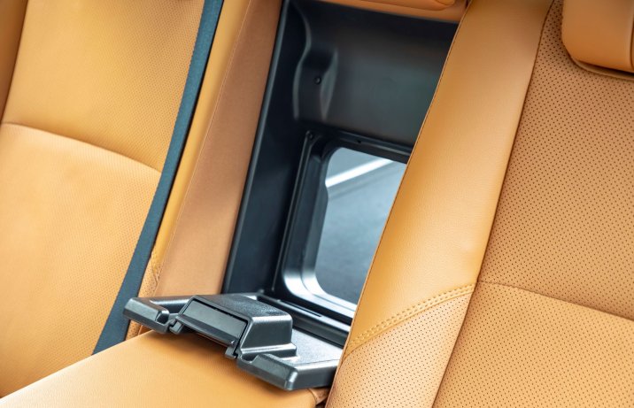 Toyota Camry - okienko