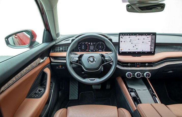Skoda Superb - kokpit