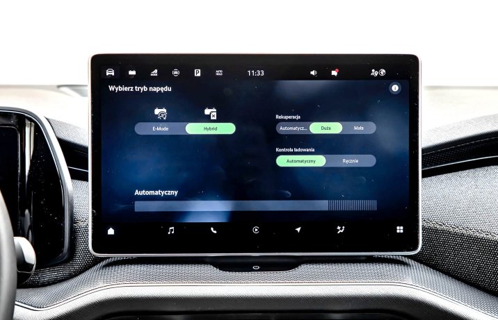 Skoda 2025 PHEV – ekran, ustawienia rekuperacji