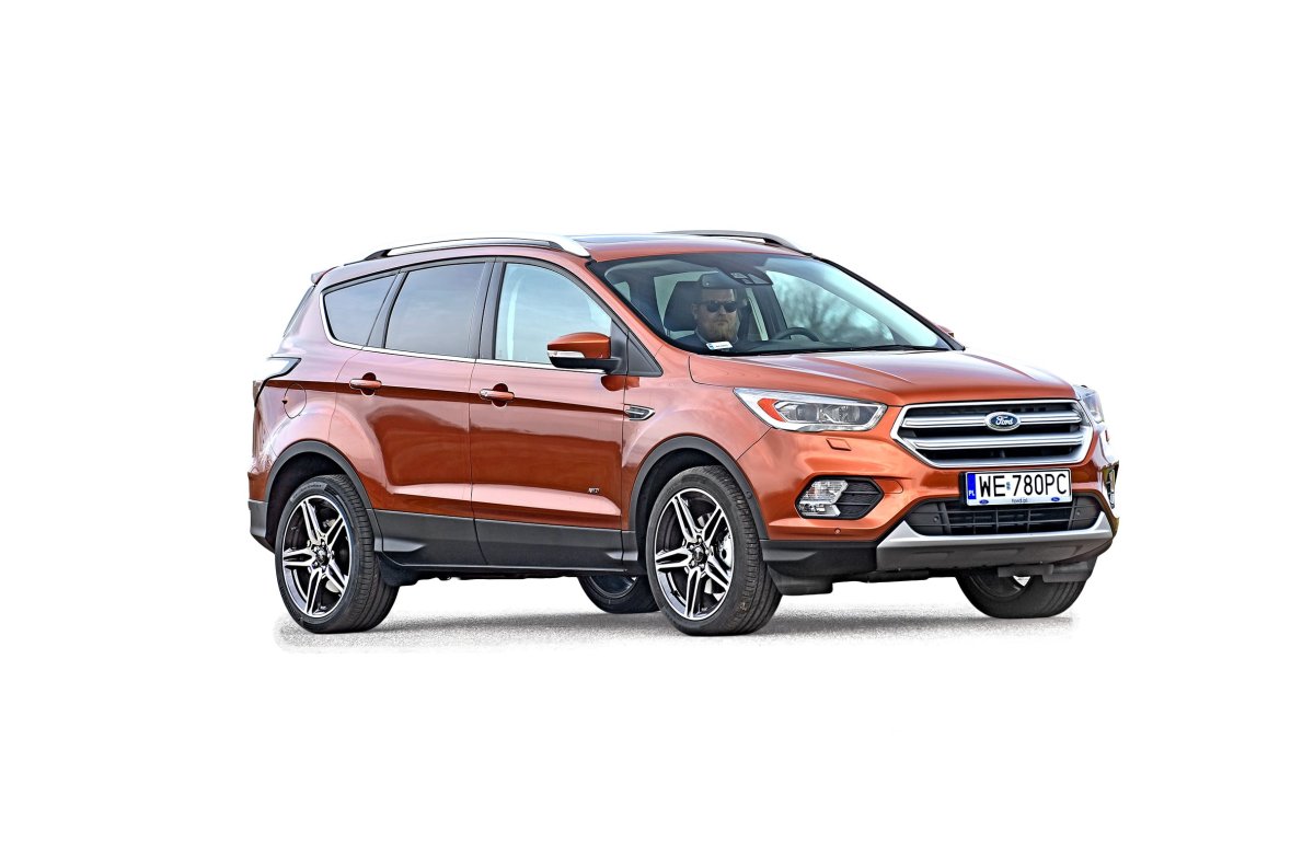 Używany Ford Kuga II – interesująca i często niedoceniana propozycja w segmencie kompaktowych SUV-ów, ale trzeba dopilnować kilku kwestii przed zakupem