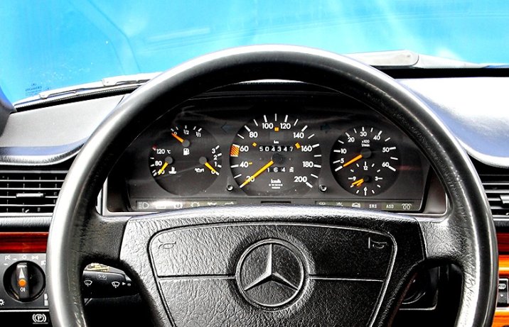 Mercedes W124 („Baleron”)  |  1984