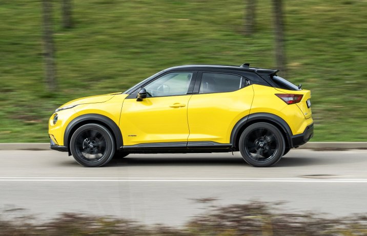 Nissan Juke 1.6 Hybrid AMT N-Sport (2025) – test – bok