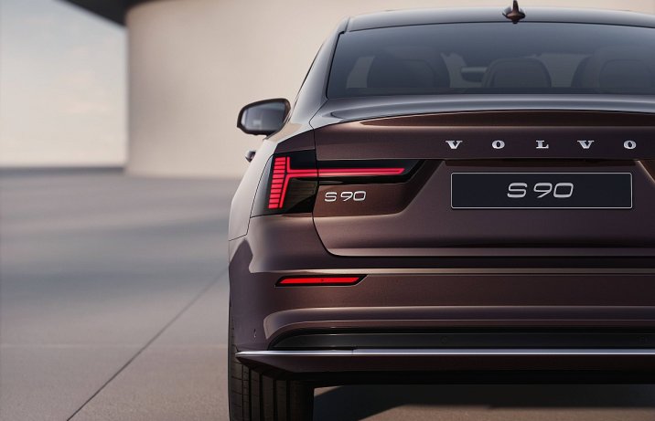 2026 Volvo S90