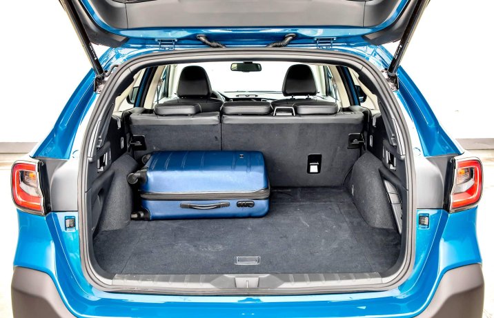 Subaru Outback 2.5i Platinum – bagażnik