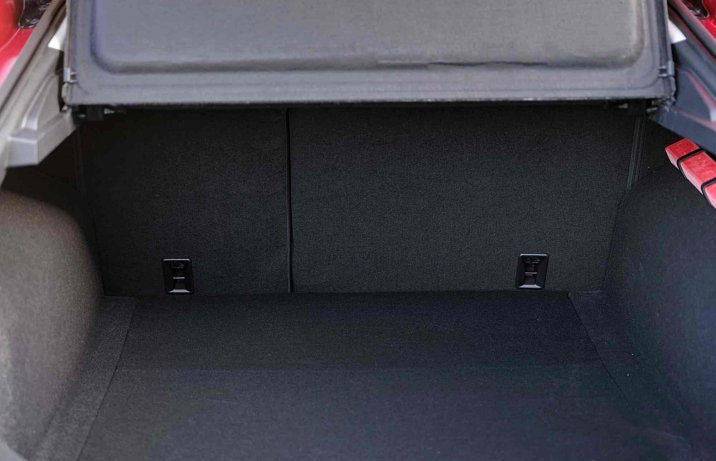 JAC J7 Plus – 2025