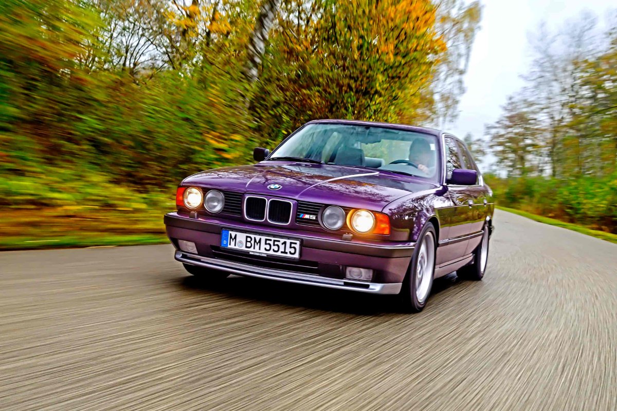 BMW M5 E34 (1992) – inżynierskie arcydzieło lat 90. w akcji