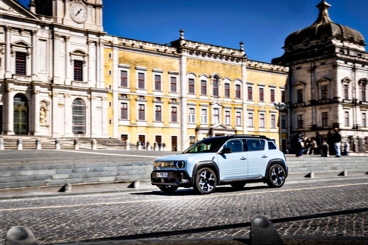 Tani i dobry elektryk? Nowe Renault 4 spełnia te oczekiwania | Pierwsza jazda