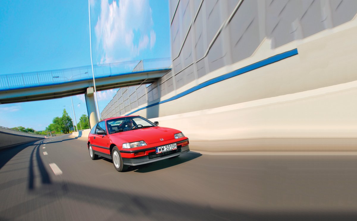 Używana Honda CRX II – wiele tysięcy obrotów, wiele tysięcy fanów. Dziś to już unikat