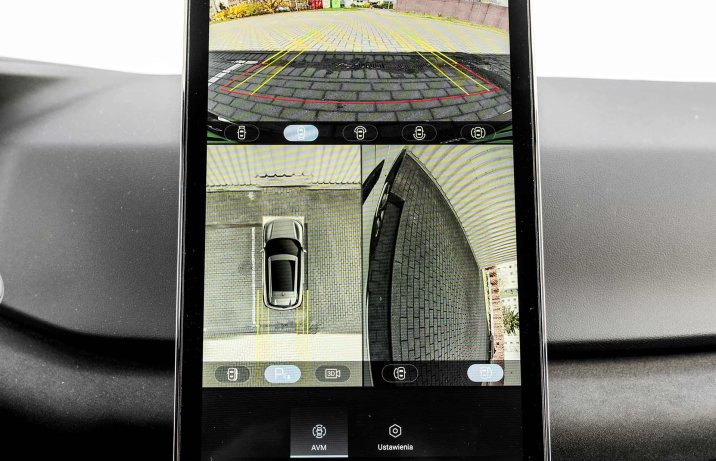 BYD Atto 2 Boost – deska rozdzielcza, ekran, widok z kamer