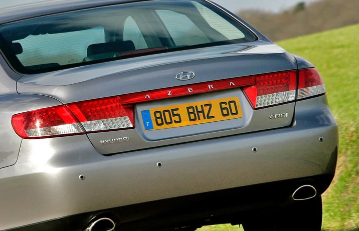 Hyundai Azera – tył