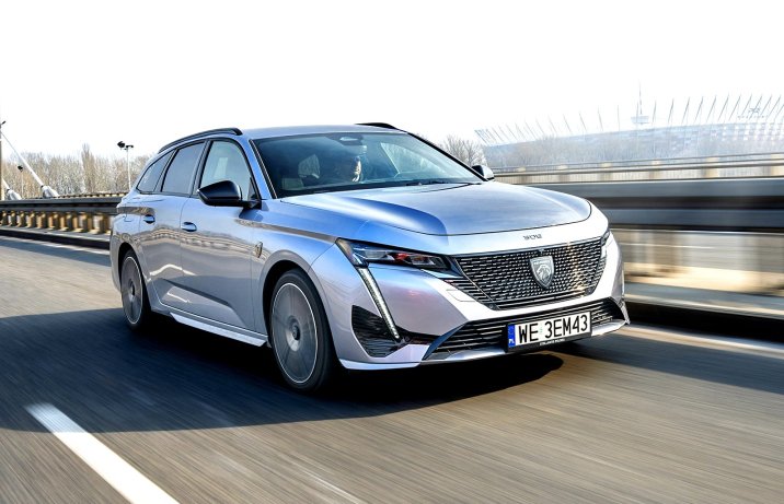 Peugeot 308 SW Plug-in Hybrid 180 EAT8 (2025) - test - przód