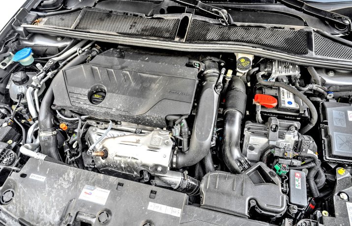 Peugeot 308 SW Plug-in Hybrid 180 EAT8 (2025) - test - silnik benzynowy