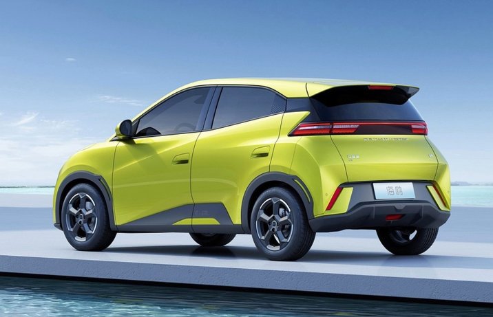 2025 BYD Dolphin Surf