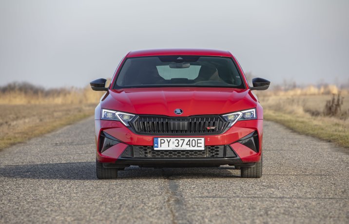 Skoda Octavia RS (2025) – przód