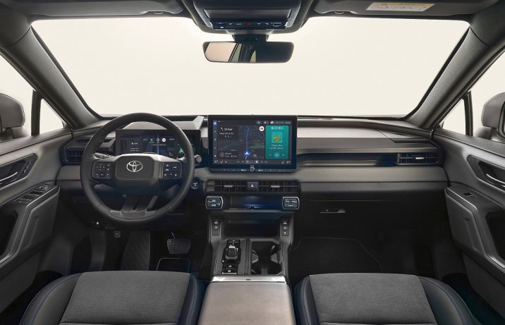 nowa Toyota RAV4 2026
