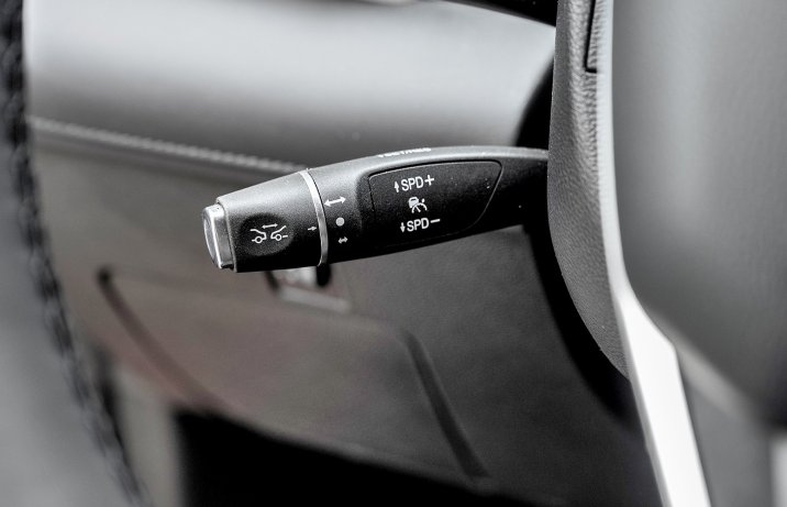 BAIC Beijing 5 1.5T – dźwignia tempomatu