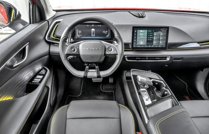 BAIC Beijing 5 1.5T – kokpit