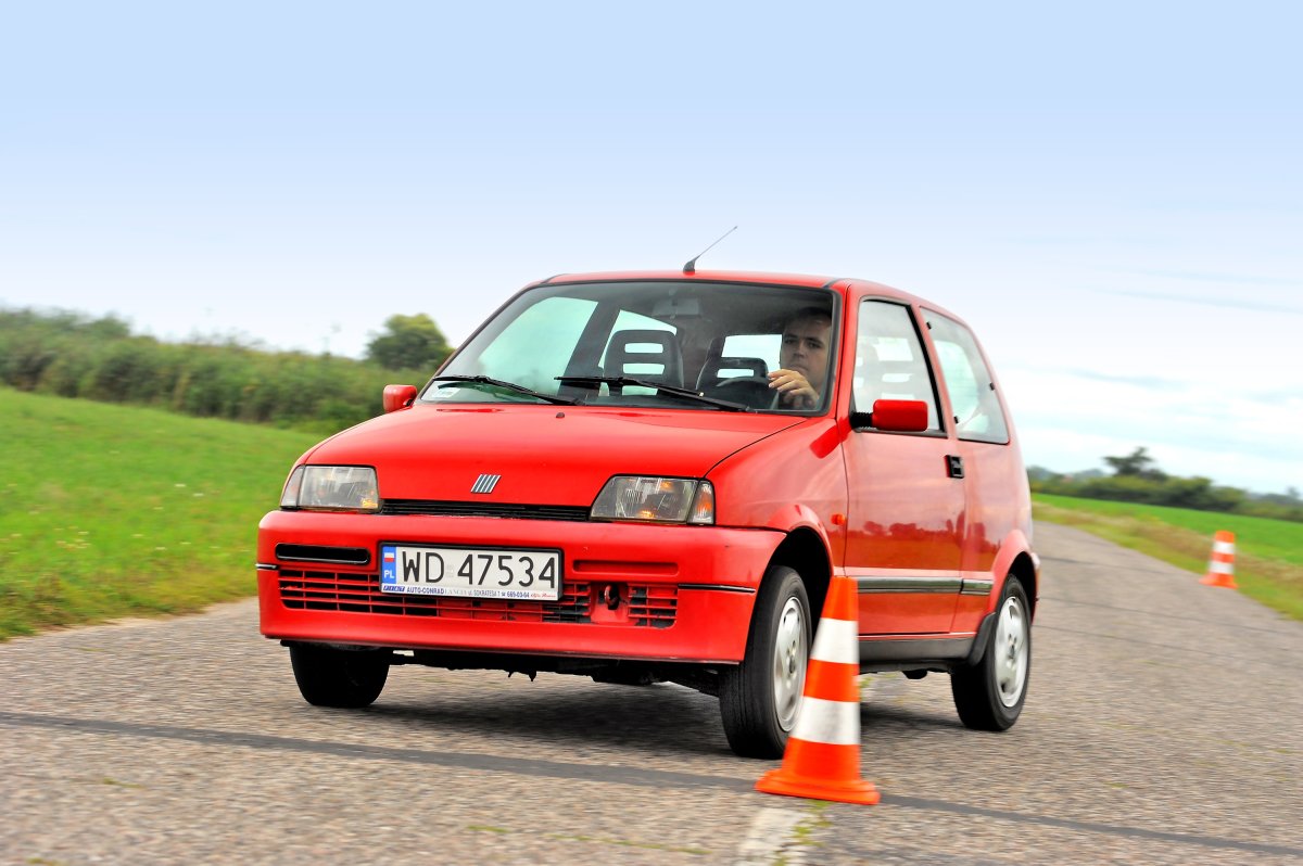 Fiat Cinquecento – czy zasługuje na miano youngtimera? W wersji Sporting coraz bardziej