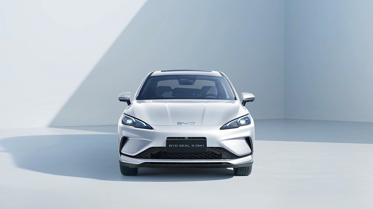 Najszybciej rozwijający się producent samochodów na świecie łapie zadyszkę