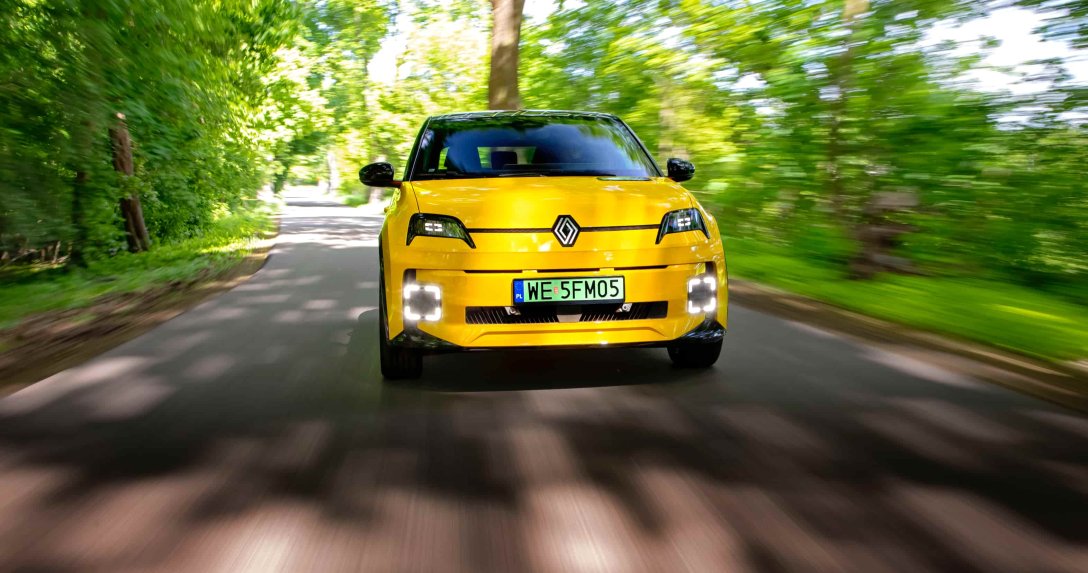 Renault 5 E-Tech 150 KM comfort range iconiq cinq – przód