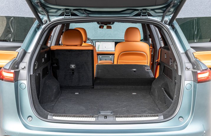 Xpeng G9 - bagażnik