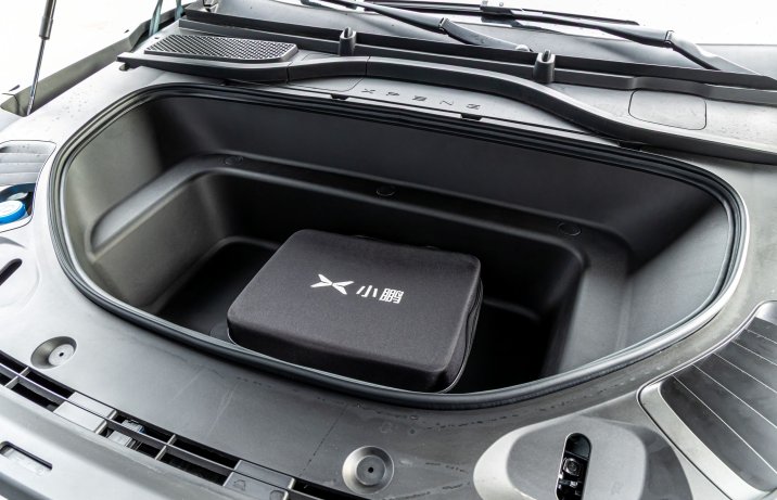 Xpeng G9 - frunk