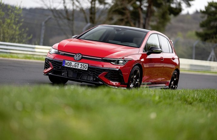 Volkswagen Golf GTI EDITION 50