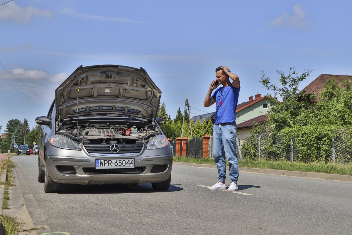 Czynności serwisowe, o których kierowcy zapominają. I narażają się na potężne kłopoty i koszty