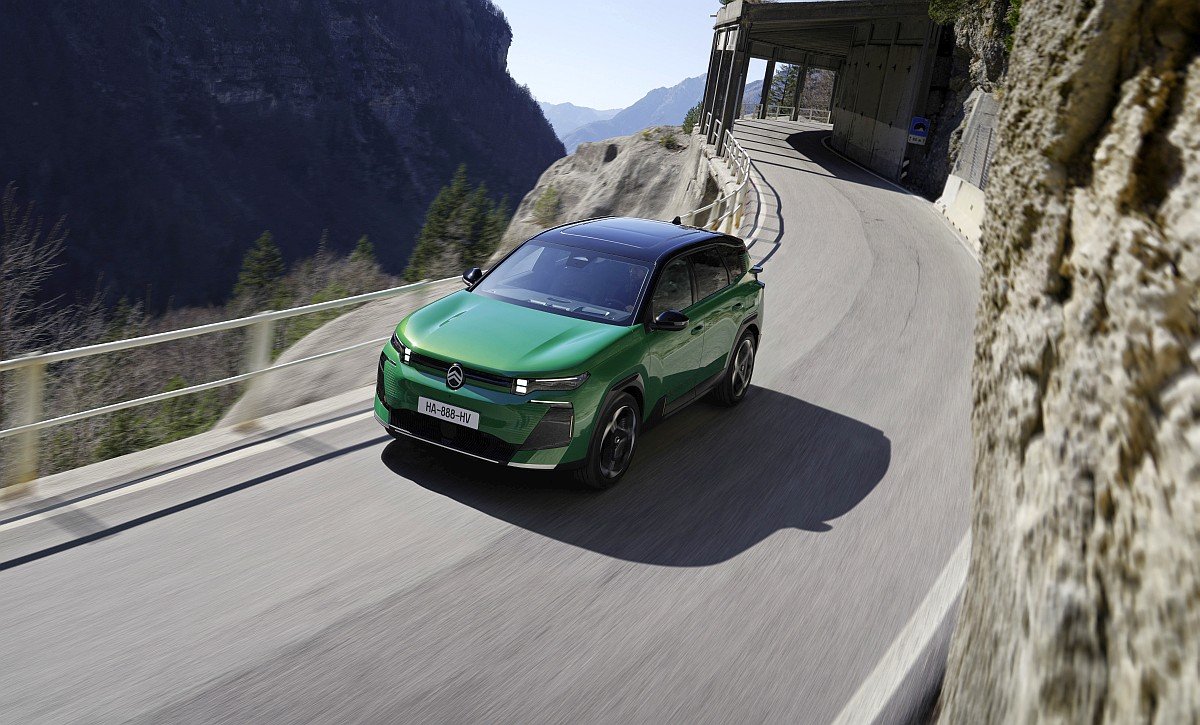 Nowy Citroen C5 Aicross wyceniony. Startuje z pułapu chińskiego BAIC-a