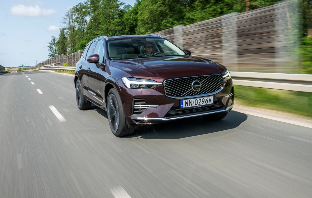 Volvo XC60 T8 eAWD – testujemy najpopularniejszy model szwedzkiej marki w całej jej historii