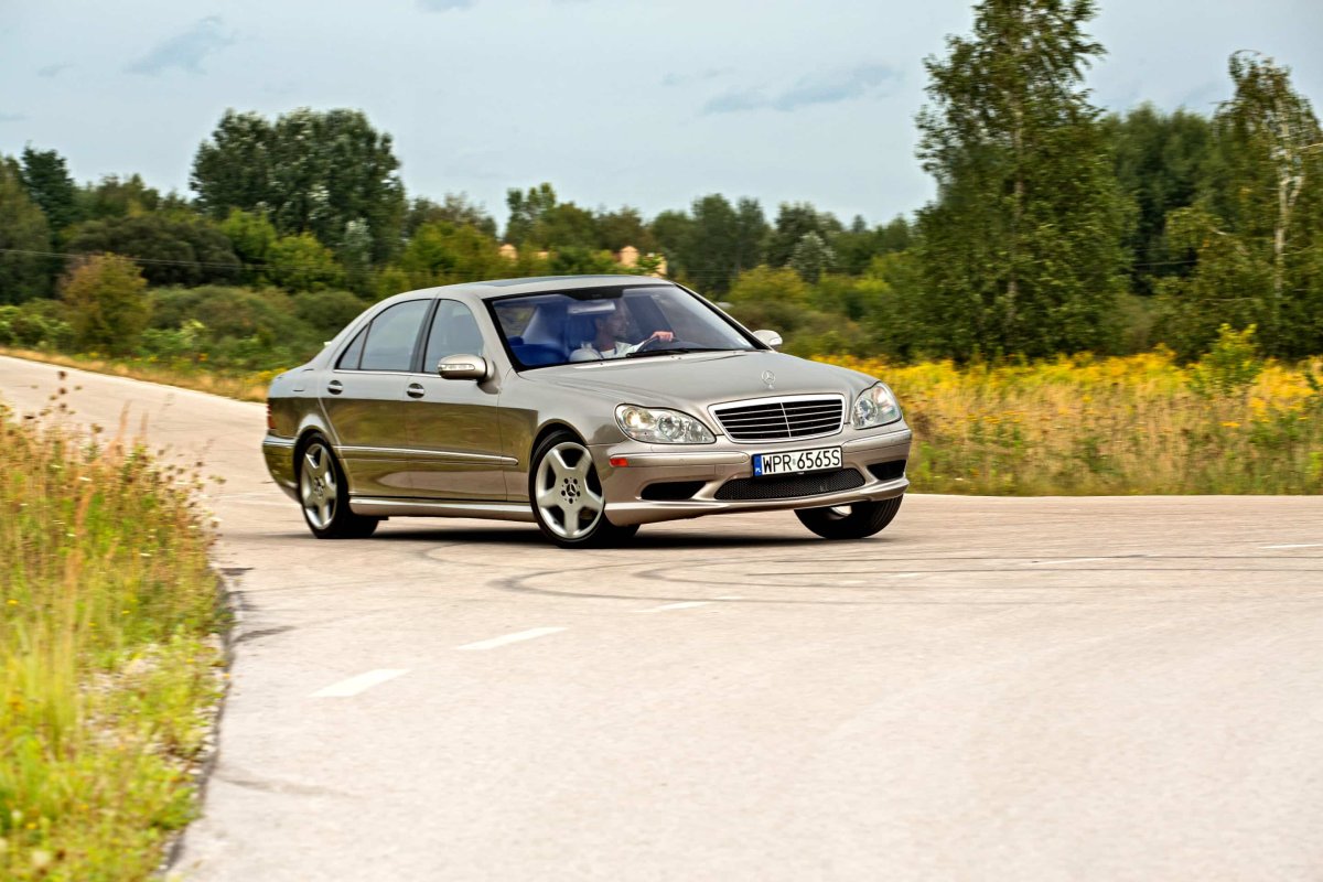 Używany Mercedes klasy S W220 – te najsłabsze już wyginęły