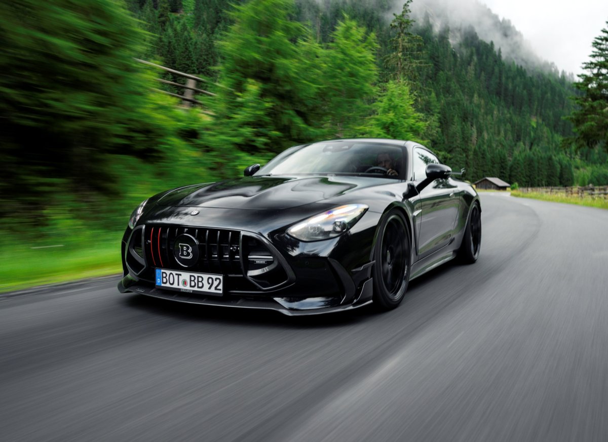 Brabus 1000 – jeszcze mocniejsze wcielenie hybrydowego Mercedesa-AMG GT 63 S E Performance Coupe