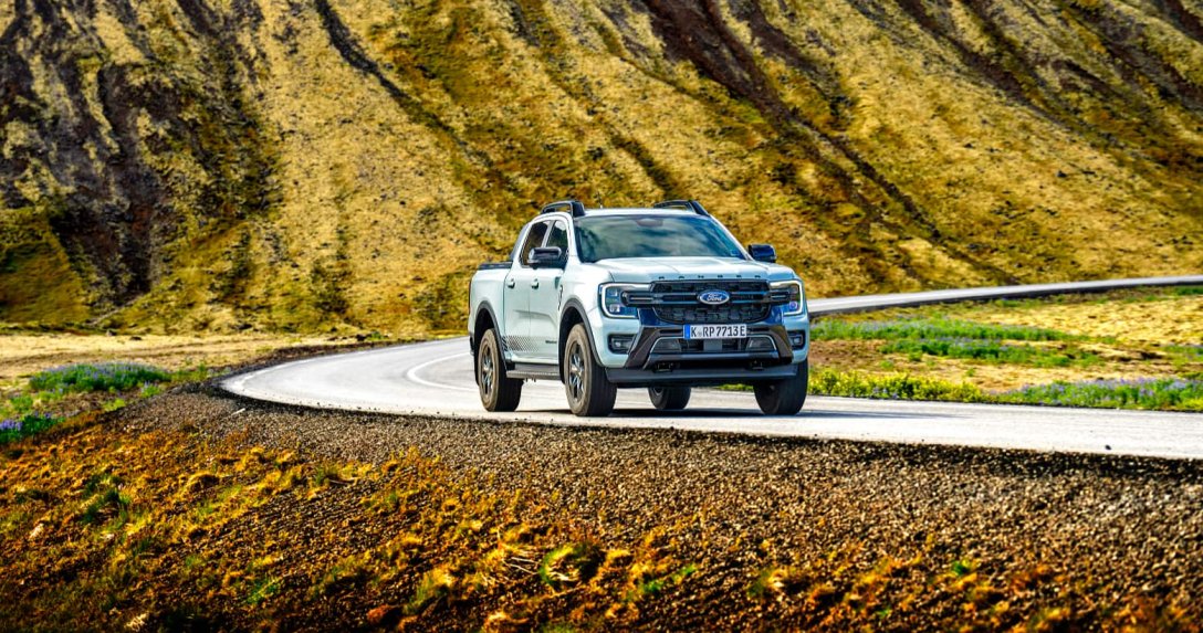 Ford Ranger PHEV 2025 – przód