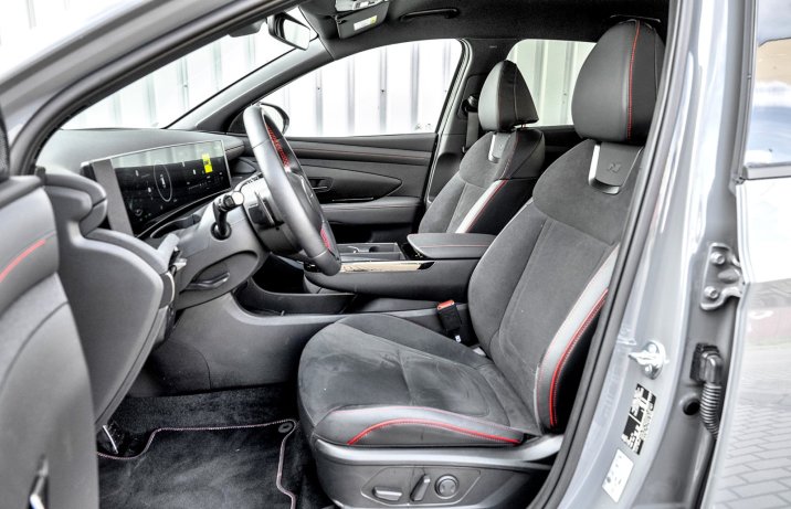 Hyundai Tucson 1.6 T-GDI PHEV 4WD (2025) – test – fotele