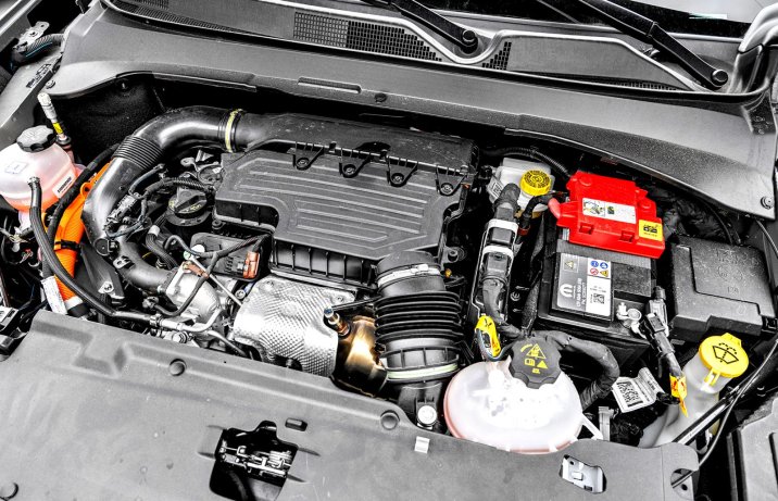 Jeep Compass 1.3 T4 4xe eAWD (2025) – test – silnik