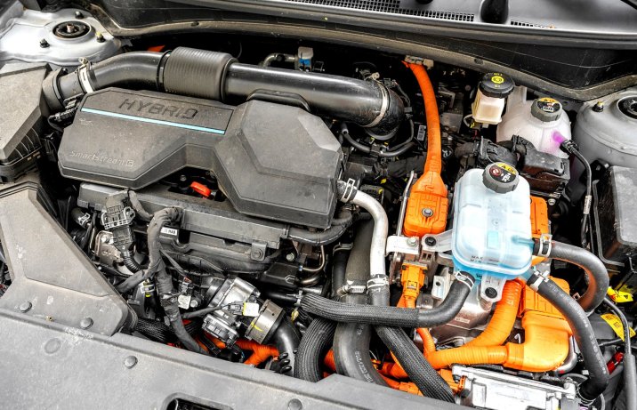 Kia Sportage 1.6 T-GDI PHEV AWD (2025) – test – silnik
