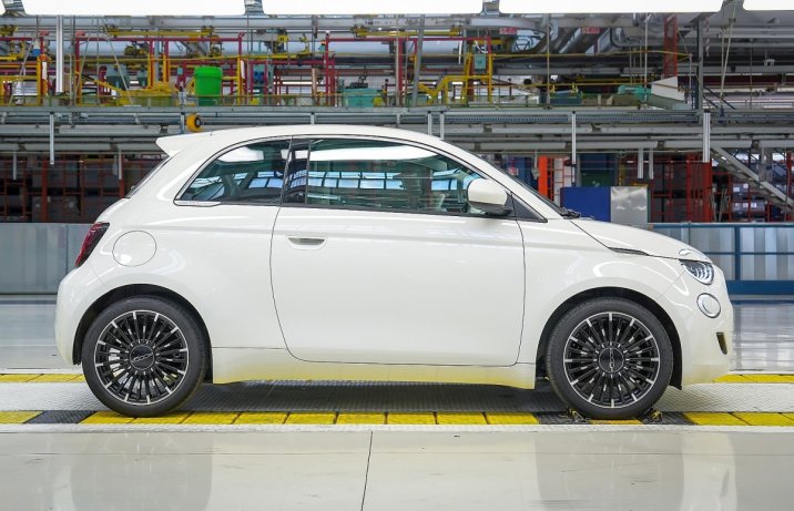 Nowy Fiat 500 Hybrid